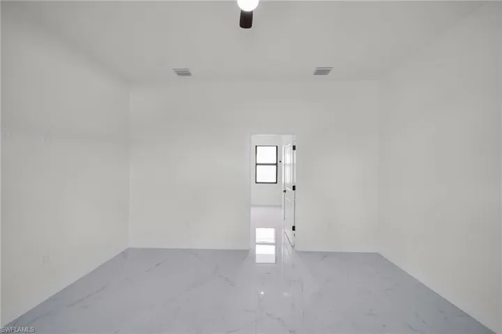 2903 Nw 3rd St, Cape Coral, Florida 33993