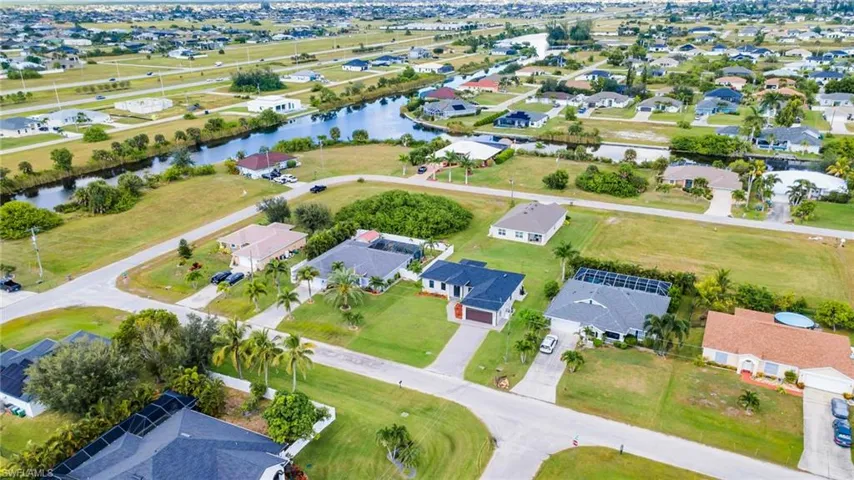 2903 Nw 3rd St, Cape Coral, Florida 33993