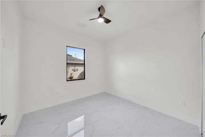 2903 Nw 3rd St, Cape Coral, Florida 33993