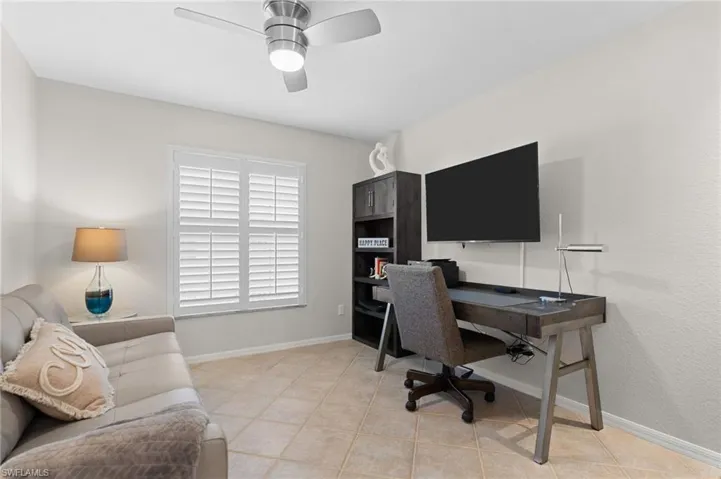 1930  Willow Bend  CIR, Naples, FL 34109