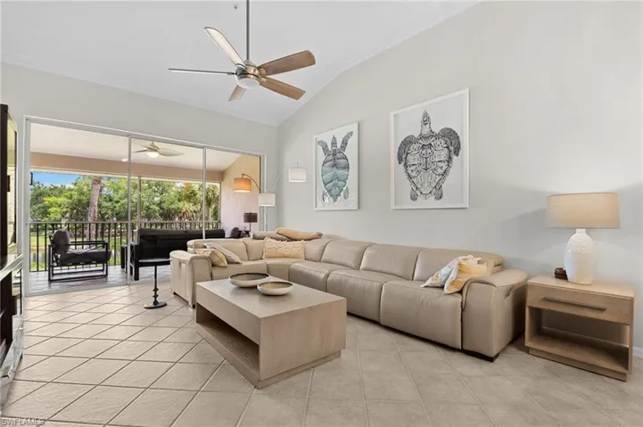1930  Willow Bend  CIR, Naples, FL 34109