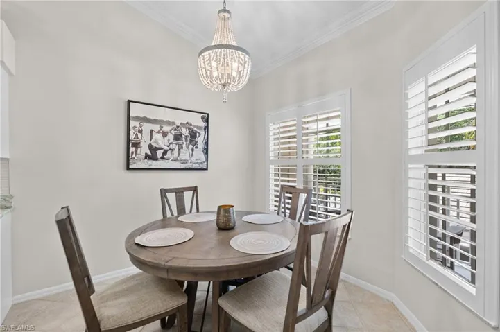 1930  Willow Bend  CIR, Naples, FL 34109