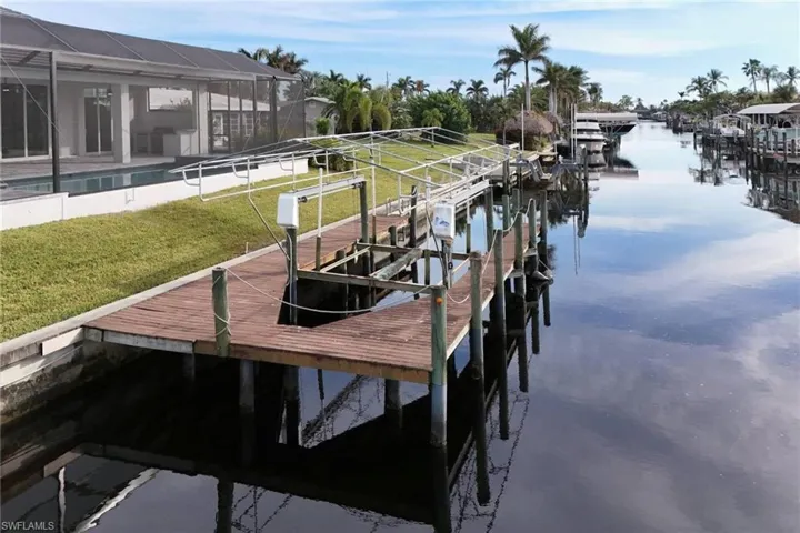 10,000 lbs boat lift and composite decking