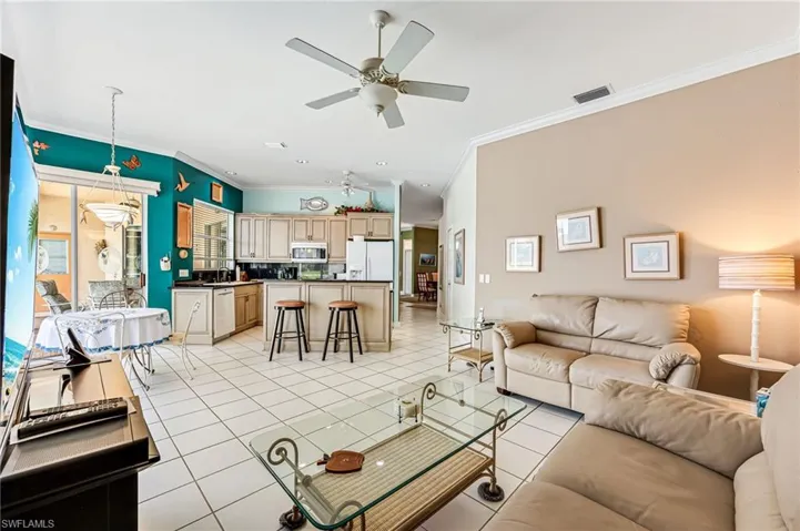 12831  Yacht Club  CIR, Fort Myers, FL 33919
