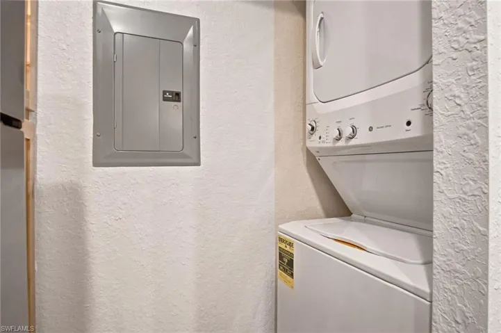 23560 Walden Center Dr 207, Estero, Florida 34134