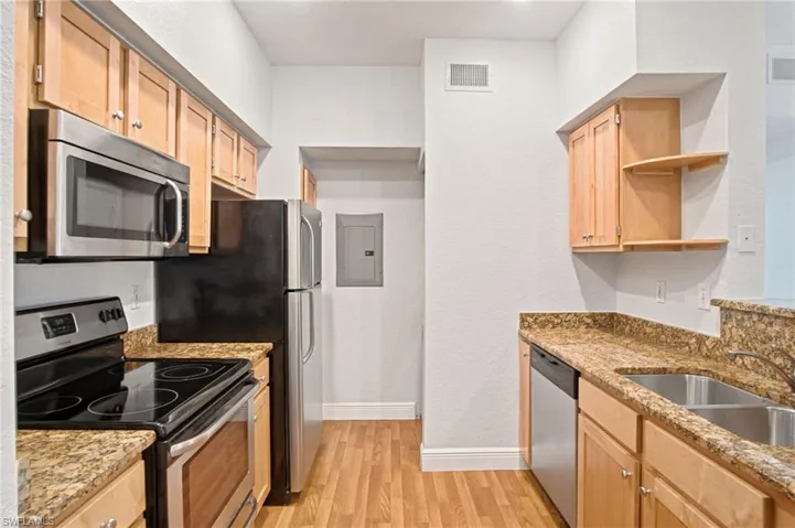 23560 Walden Center Dr 207, Estero, Florida 34134