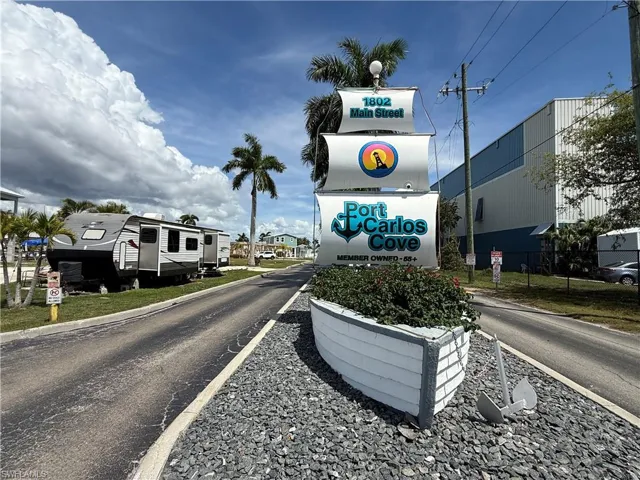 52 Doubloon Way, Fort Myers Beach, Florida 33931