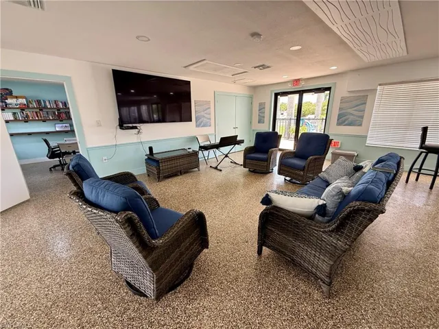 52 Doubloon Way, Fort Myers Beach, Florida 33931