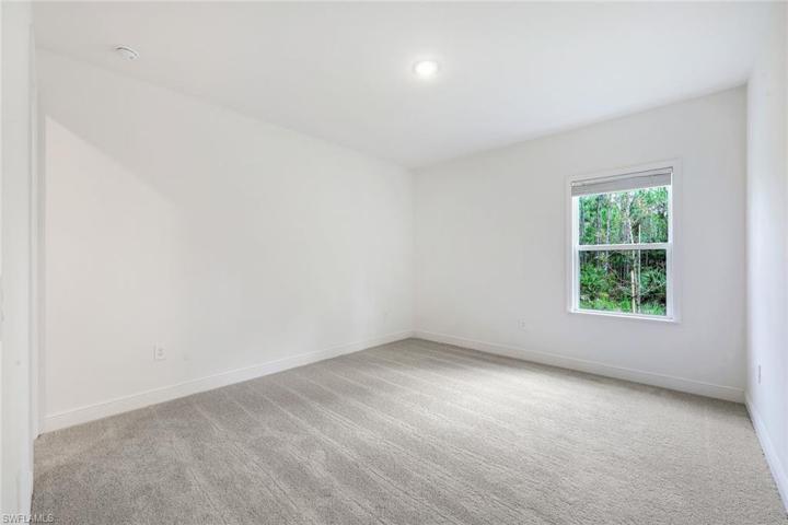 Guest Room with deep walk in closets