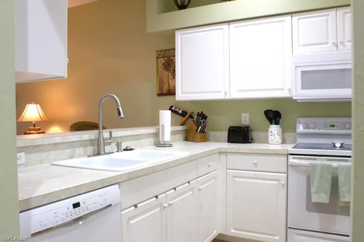 14069 Mystic Seaport Way, Fort Myers, Florida 33919