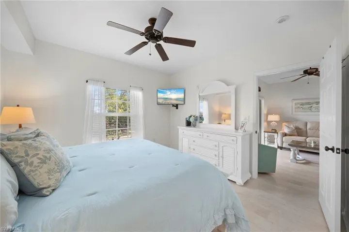 4455 Botanical Place Cir 305, Naples, Florida 34112