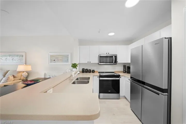 4455 Botanical Place Cir 305, Naples, Florida 34112