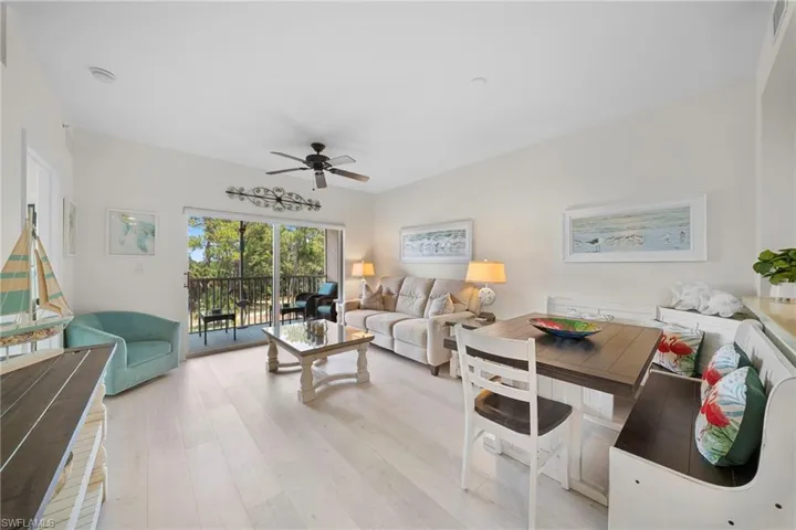 4455 Botanical Place Cir 305, Naples, Florida 34112