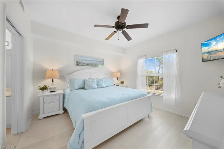 4455 Botanical Place Cir 305, Naples, Florida 34112