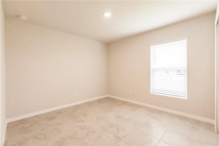 2808 NW 25th  LN, Cape Coral, FL 33993