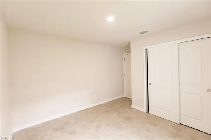 2808 NW 25th  LN, Cape Coral, FL 33993