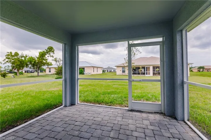 2808 NW 25th  LN, Cape Coral, FL 33993