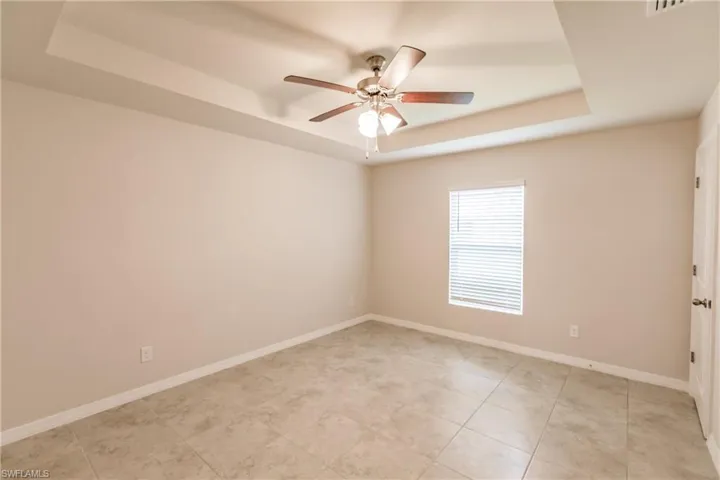 2808 NW 25th  LN, Cape Coral, FL 33993