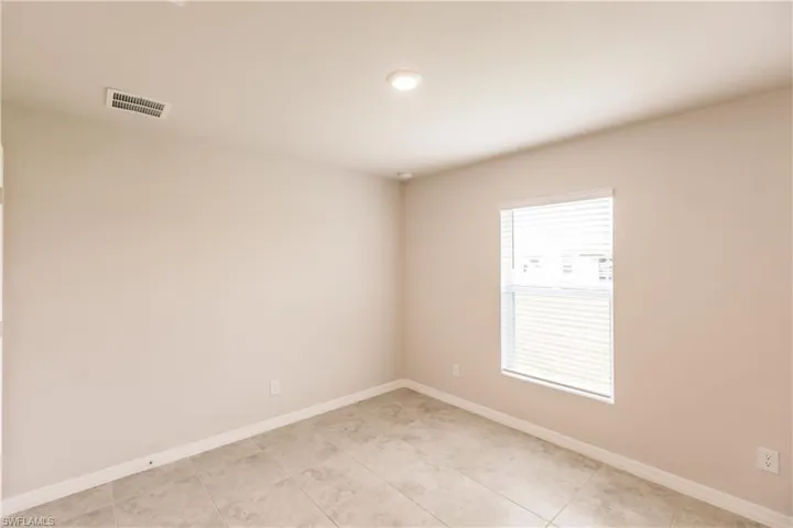 2808 NW 25th  LN, Cape Coral, FL 33993