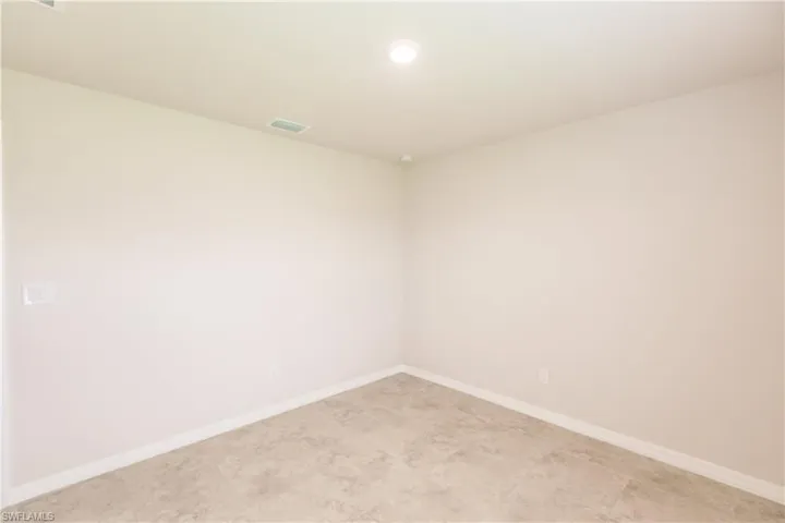 2808 NW 25th  LN, Cape Coral, FL 33993