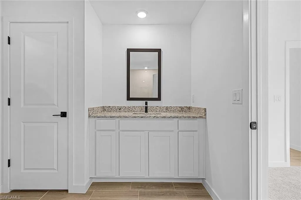 263 Lisette ST, Fort Myers, FL 33913,224070223
