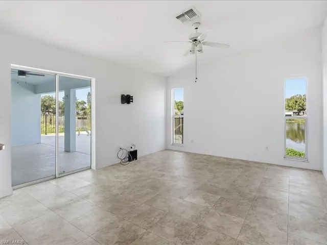 17256  Plantation  DR, Fort Myers, FL 33967