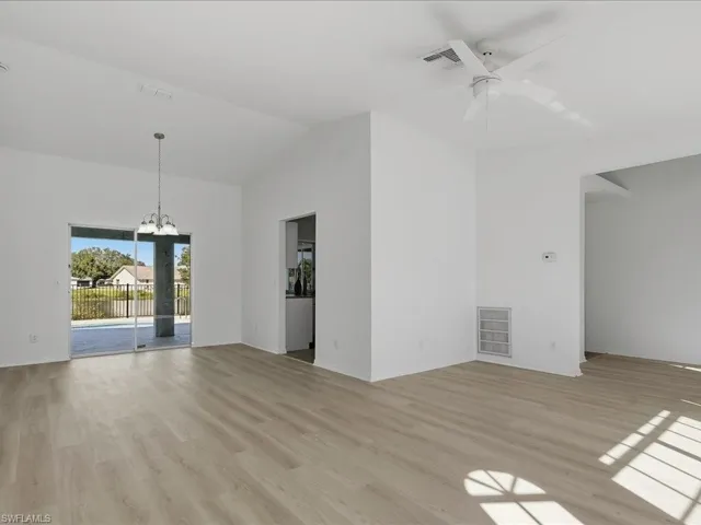 17256  Plantation  DR, Fort Myers, FL 33967