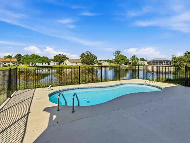 17256  Plantation  DR, Fort Myers, FL 33967