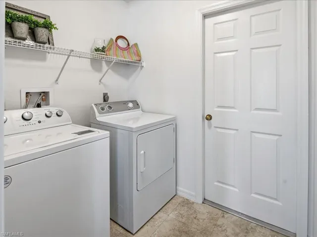 17256  Plantation  DR, Fort Myers, FL 33967