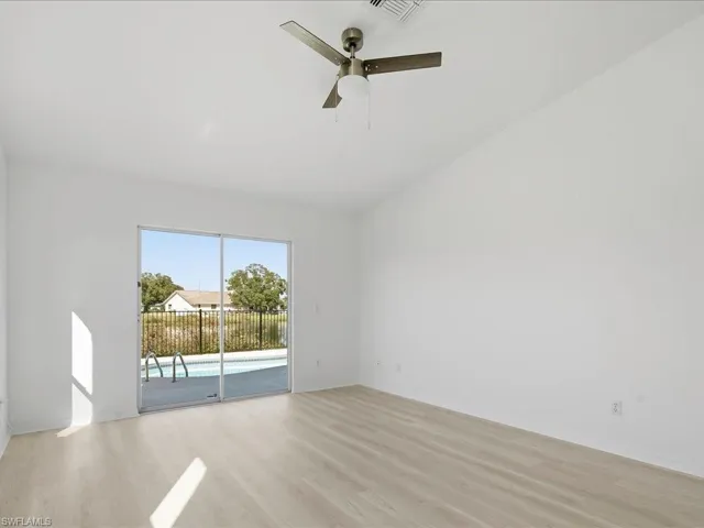 17256  Plantation  DR, Fort Myers, FL 33967