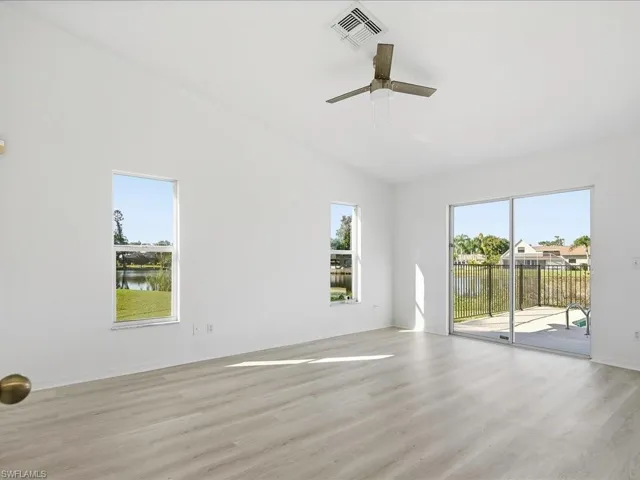 17256  Plantation  DR, Fort Myers, FL 33967