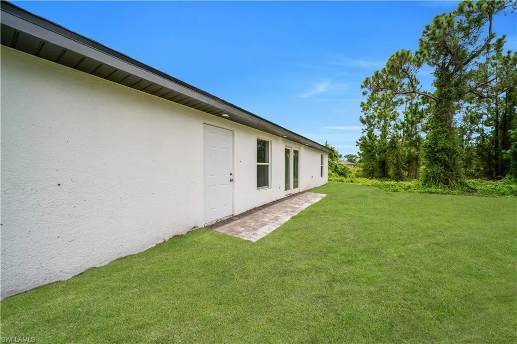 382 Mc Arthur BLVD, Lehigh Acres, FL 33974,225047575