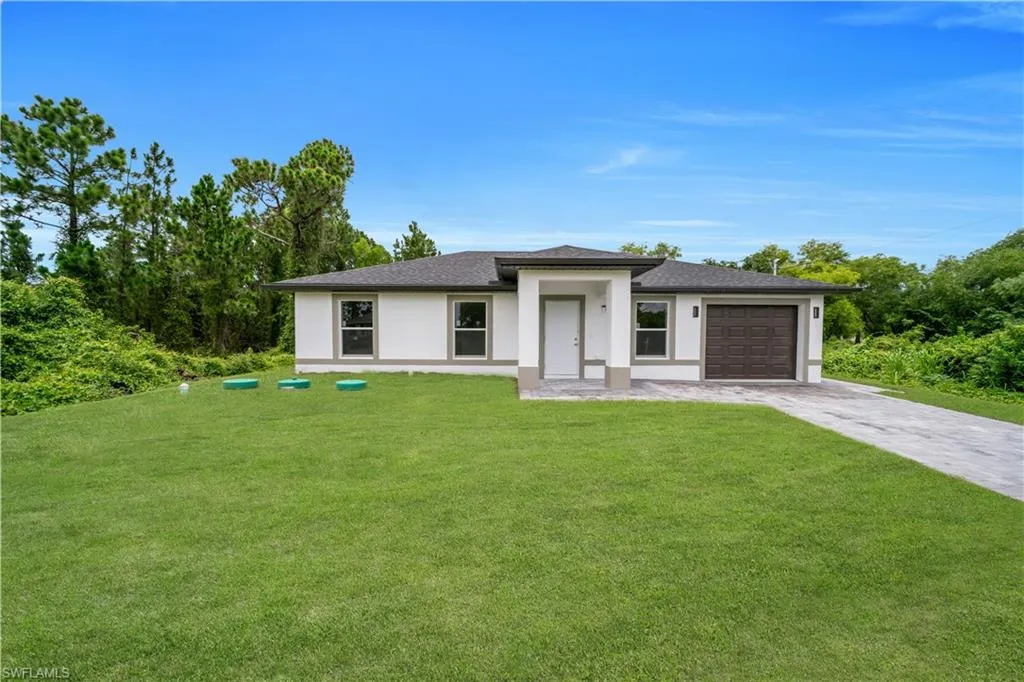 382 Mc Arthur BLVD, Lehigh Acres, FL 33974,225047575