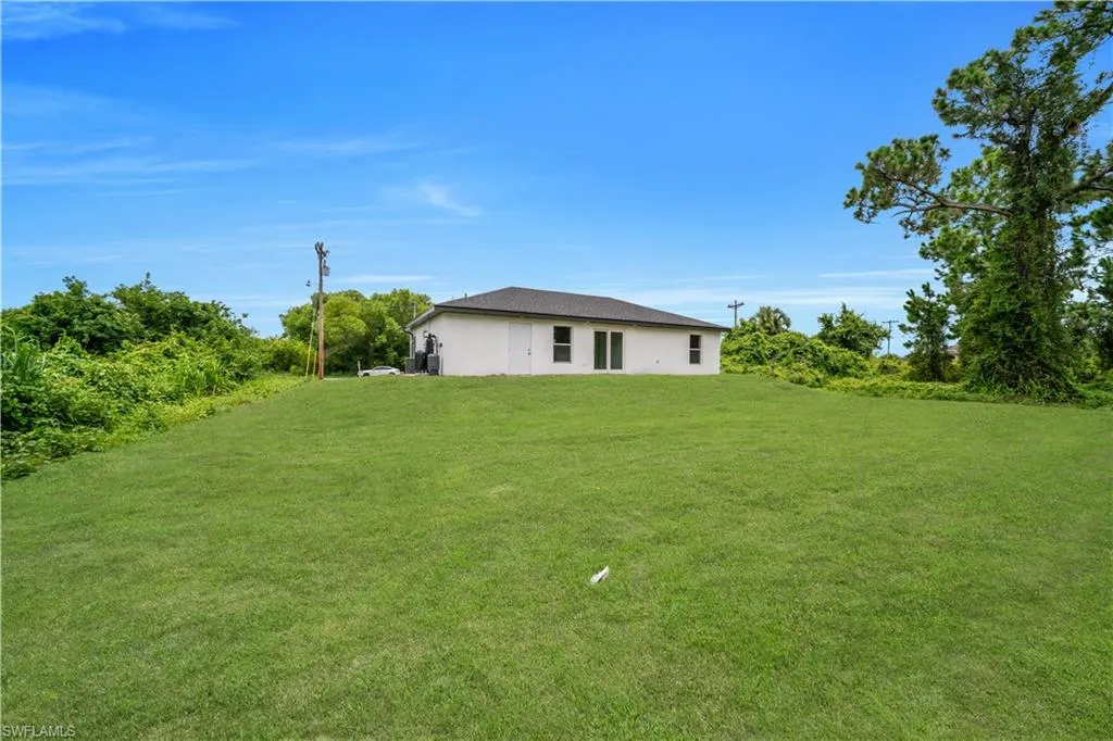 382 Mc Arthur BLVD, Lehigh Acres, FL 33974,225047575