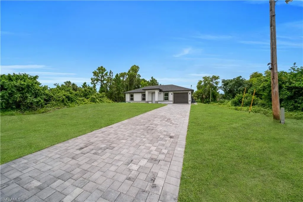 382 Mc Arthur BLVD, Lehigh Acres, FL 33974,225047575