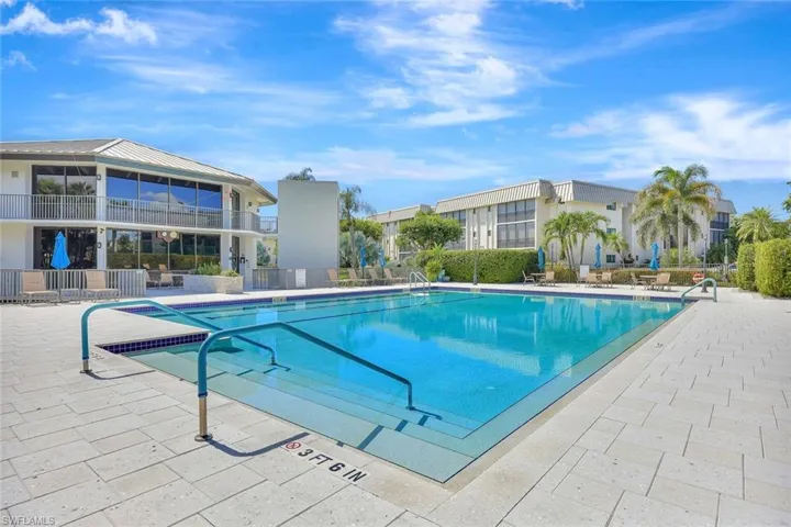 788 Park Shore Dr # E39, Naples, Florida 34103