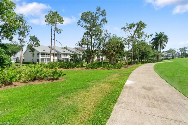 433  Country Hollow  CT, Naples, FL 34104
