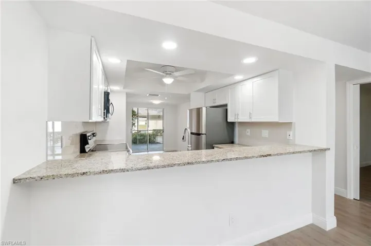 433  Country Hollow  CT, Naples, FL 34104