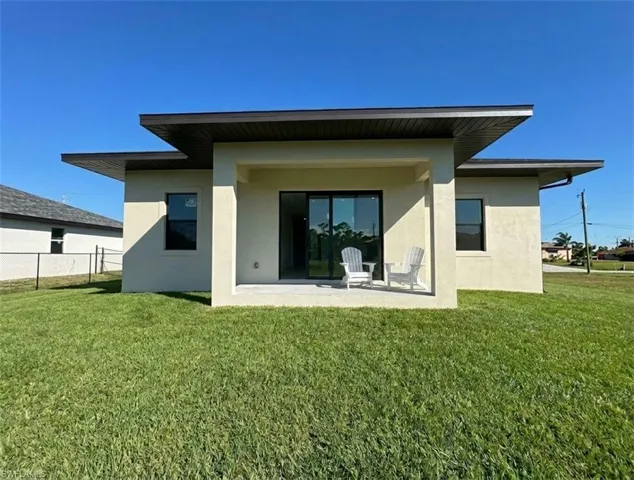 4121 Nw 22nd St, Cape Coral, Florida 33993