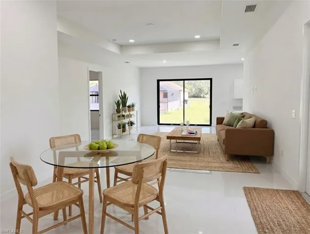 4121 Nw 22nd St, Cape Coral, Florida 33993