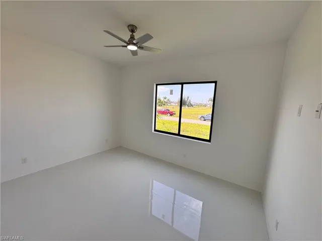 4121 Nw 22nd St, Cape Coral, Florida 33993