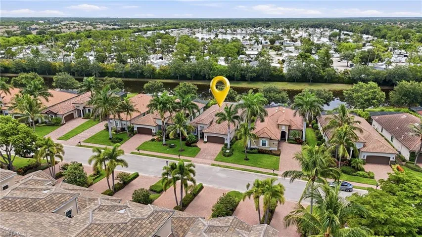 3054 Aviamar Cir, Naples, Florida 34114