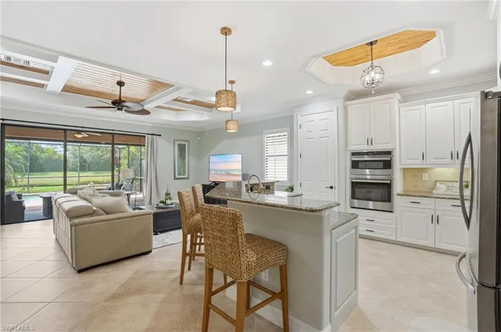 3054 Aviamar Cir, Naples, Florida 34114