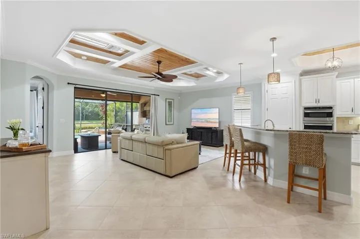 3054 Aviamar Cir, Naples, Florida 34114