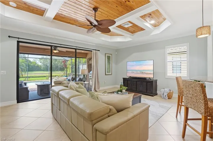 3054 Aviamar Cir, Naples, Florida 34114