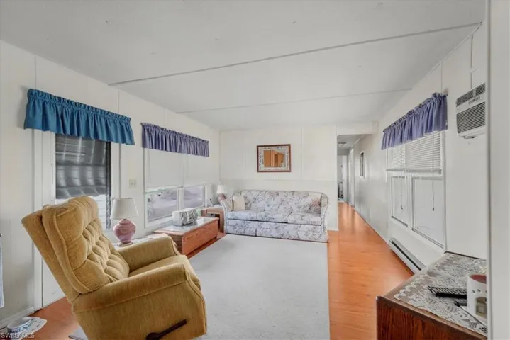 329  Lantern  LN, North Fort Myers, FL 33917