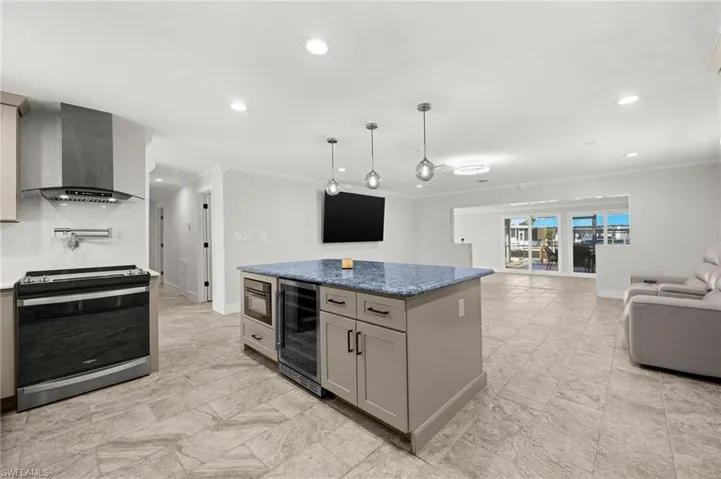 17741 Rebecca Ave, Fort Myers Beach, Florida 33931