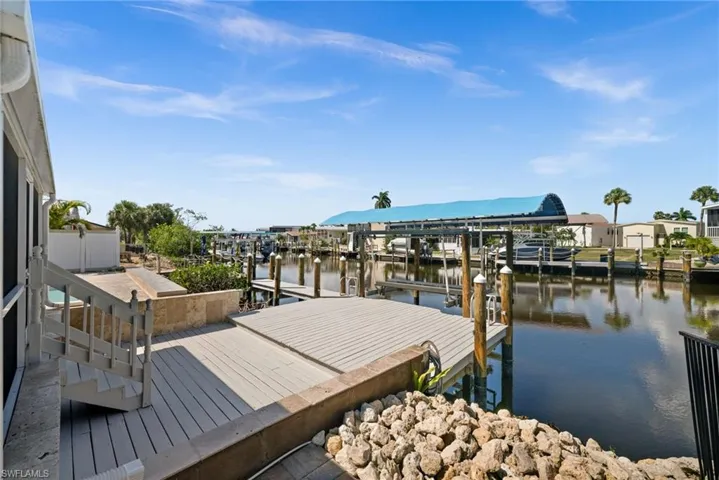 17741 Rebecca Ave, Fort Myers Beach, Florida 33931