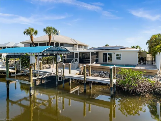 17741 Rebecca Ave, Fort Myers Beach, Florida 33931