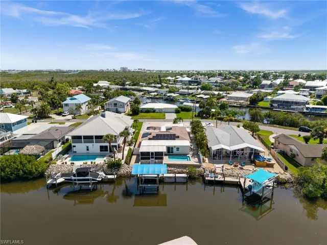 17741 Rebecca Ave, Fort Myers Beach, Florida 33931